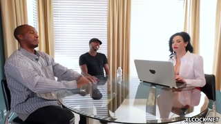 ���ෙරෝනිකා Avluv එහෙම&amp;#039;ටී හිතන්න බොහෝ දේ ගැන interracial threesome