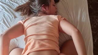 ���ਾਦੂਗਰ ਦਿੰਦਾ ਹੈ, ਮੈਨੂੰ ਇੱਕ ਵੱਡੀ ਛਾਤੀ ਵਾਲੀ ਲੂੰਡ ਮੂਹ ਚ ਅਤੇ ਗਾਇਬ ਮੈਨੂੰ