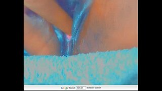 Latina liquidis pussy in webcam