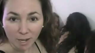 ���ກລົມບີງຊອກຫາສໍາລັບການຮ່ວມເພດ