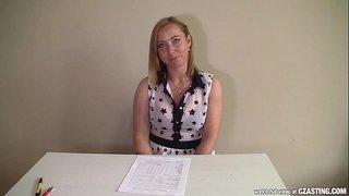 Czasting - Curvy મમ્મી મારે તને ચોદવિ છે હાર્ડ fucked નહીં