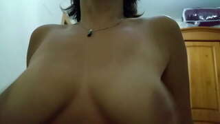 Adina mah resep ngabandungan jeung salaku manéhna rides