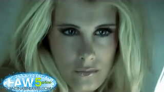 Flor Maggi - म्हण परत abril - 2010