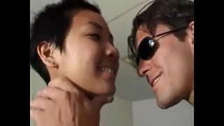 Valent Filipina ManHandled Per TT Noi