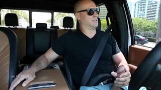 المرور jarkoff punheta لا carro