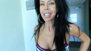 Tabitha Stevens ngu emva ishishini! '18.01.24.