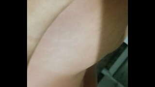 Би хайртай авах нь миний ээж