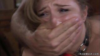 Badag tits brunette budak di crotch tali kasar anal x_x