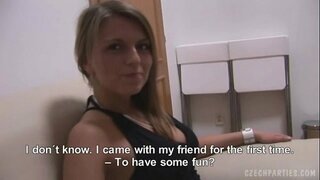 МОДЕЛ ОКСАМ ТРАХАТЬСЯ ЦЕВЕР!