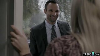 Үлкен сиськи жетілген әйелі күйеуінің әріптесіне жалбарынады