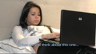 Brunette Lesbi foreplay sarta ramo silih