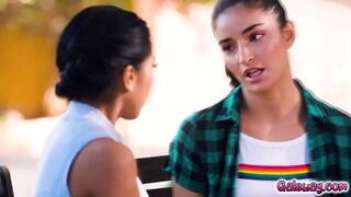 Žar, a Emily je plan da preokrene cin