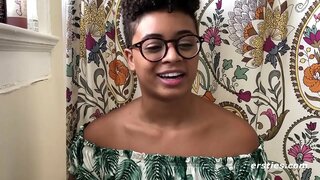 Ebony ቅድሚያ ግምገማዎች ላይ 2 Dildos