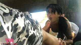 Fuck Uchun Ko'prikning Pastki Qismida