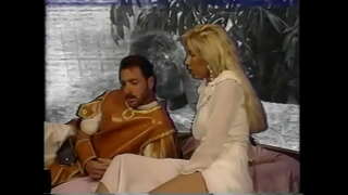 ��� బ్లోండ్ పతిత విక్టోరియా పారిస్ ఎలా తెలుసు ఆనందం ఆమె భాగస్వామి