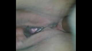 Nyonya ngarasakeun dina burit pamajikanana